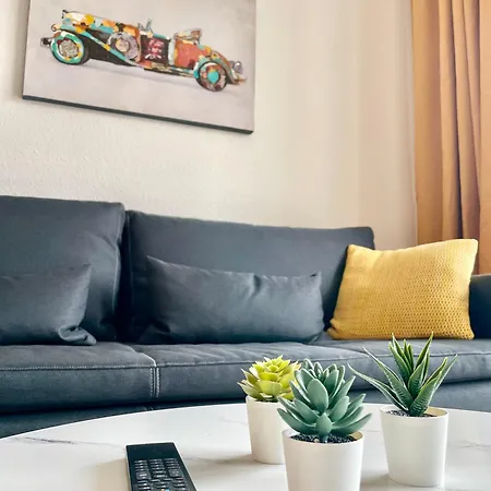 Design Lilly - Kaffeebar, Balkon, Zentral Апартаменты